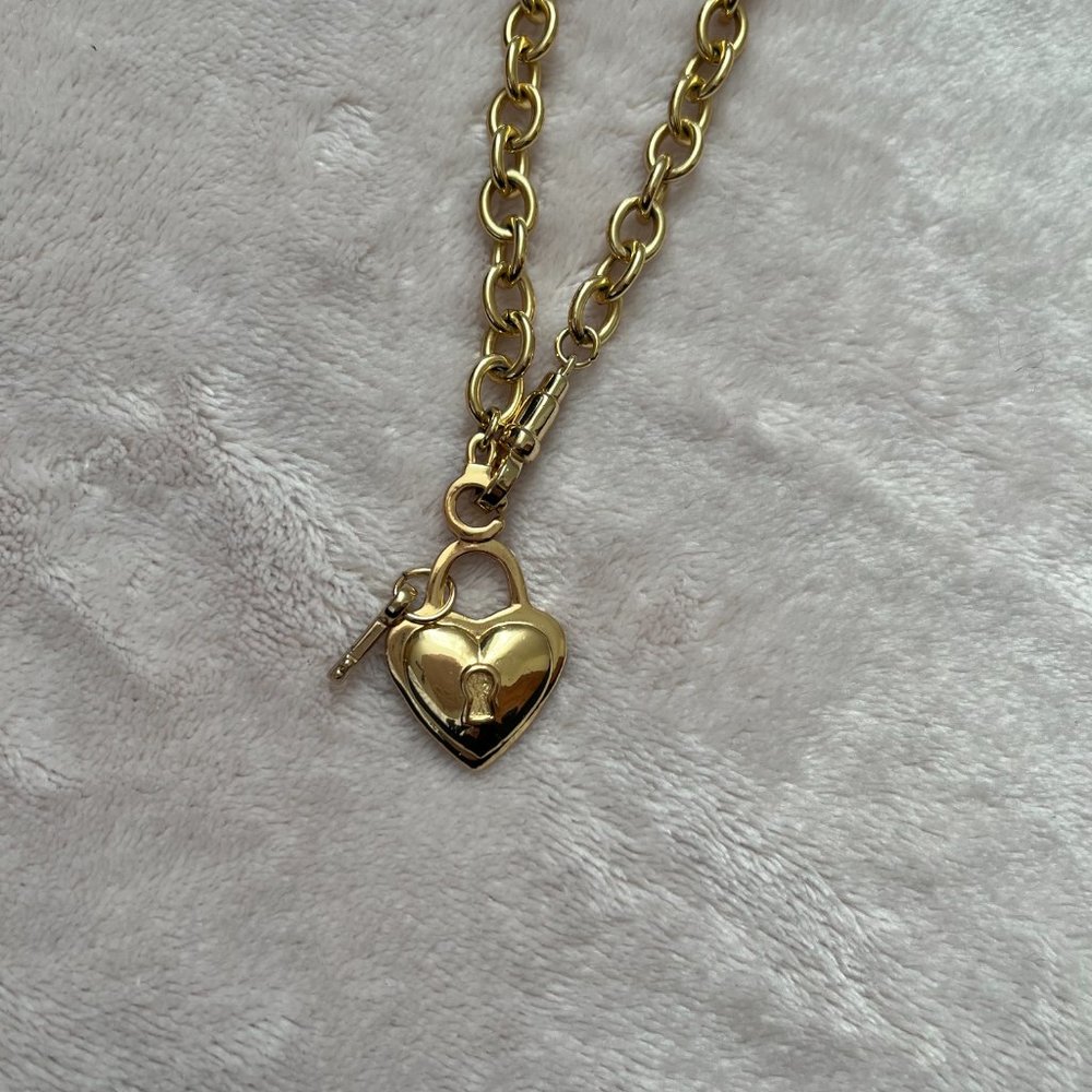 Vanessa mooney toggle necklace